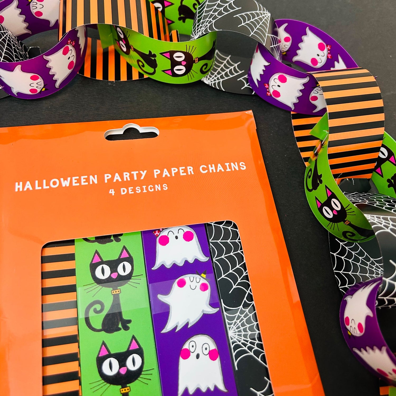 Paper Chain Kit - Halloween - Black cats, ghosts and cobwebs