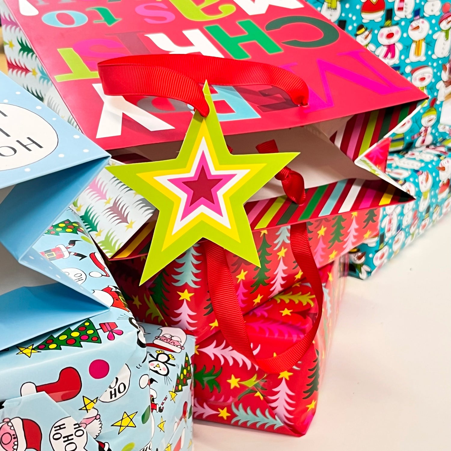 Christmas Medium Gift Bag - Merry Christmas!