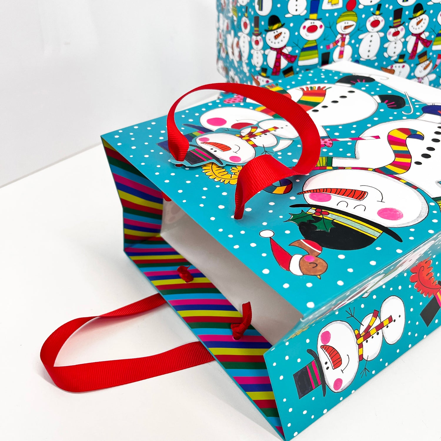 Christmas Medium Gift Bag - Snowmen