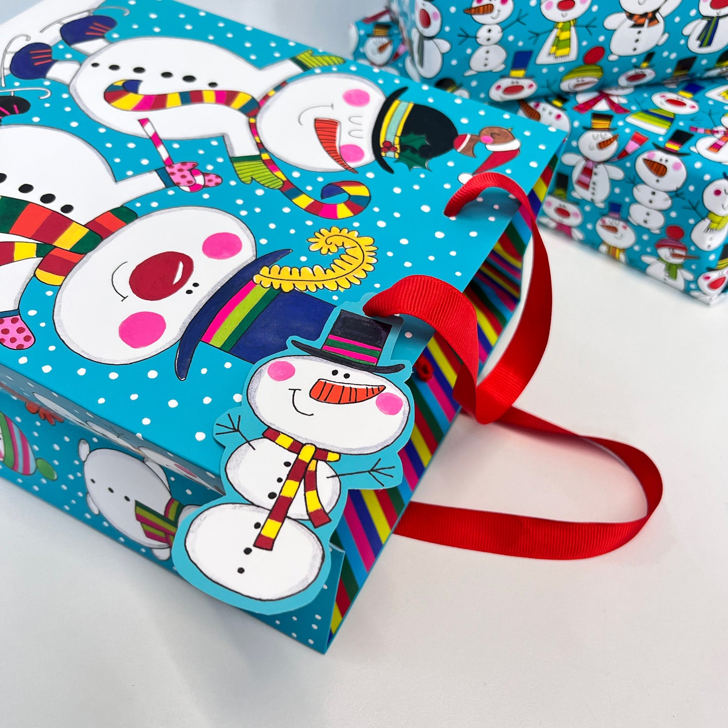Christmas Medium Gift Bag - Snowmen